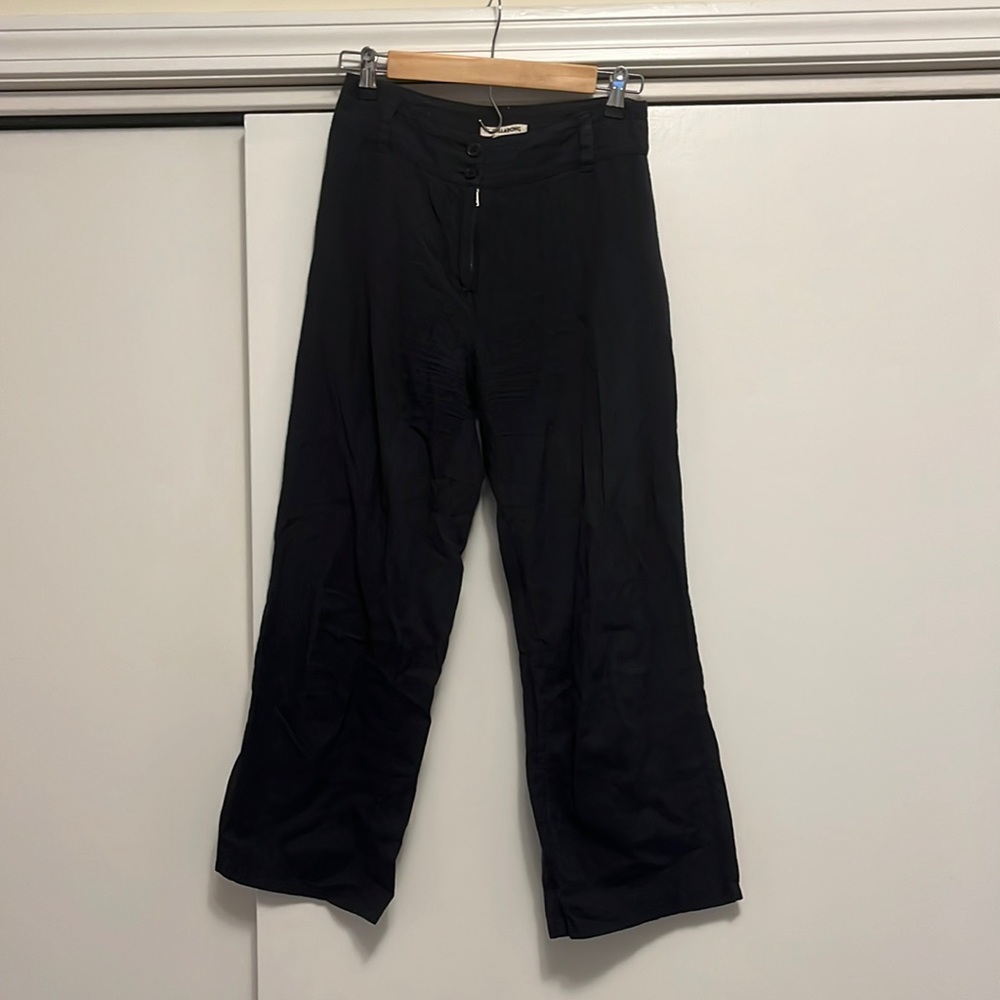 Billabong linen capris in navy blue - size 25